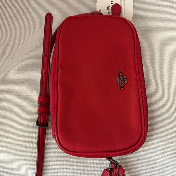 Small Coach Crossbody - Picture 3 of 10